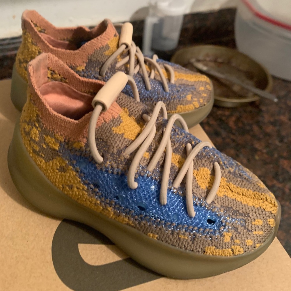 Toddler Yeezy boost 380 sneakers